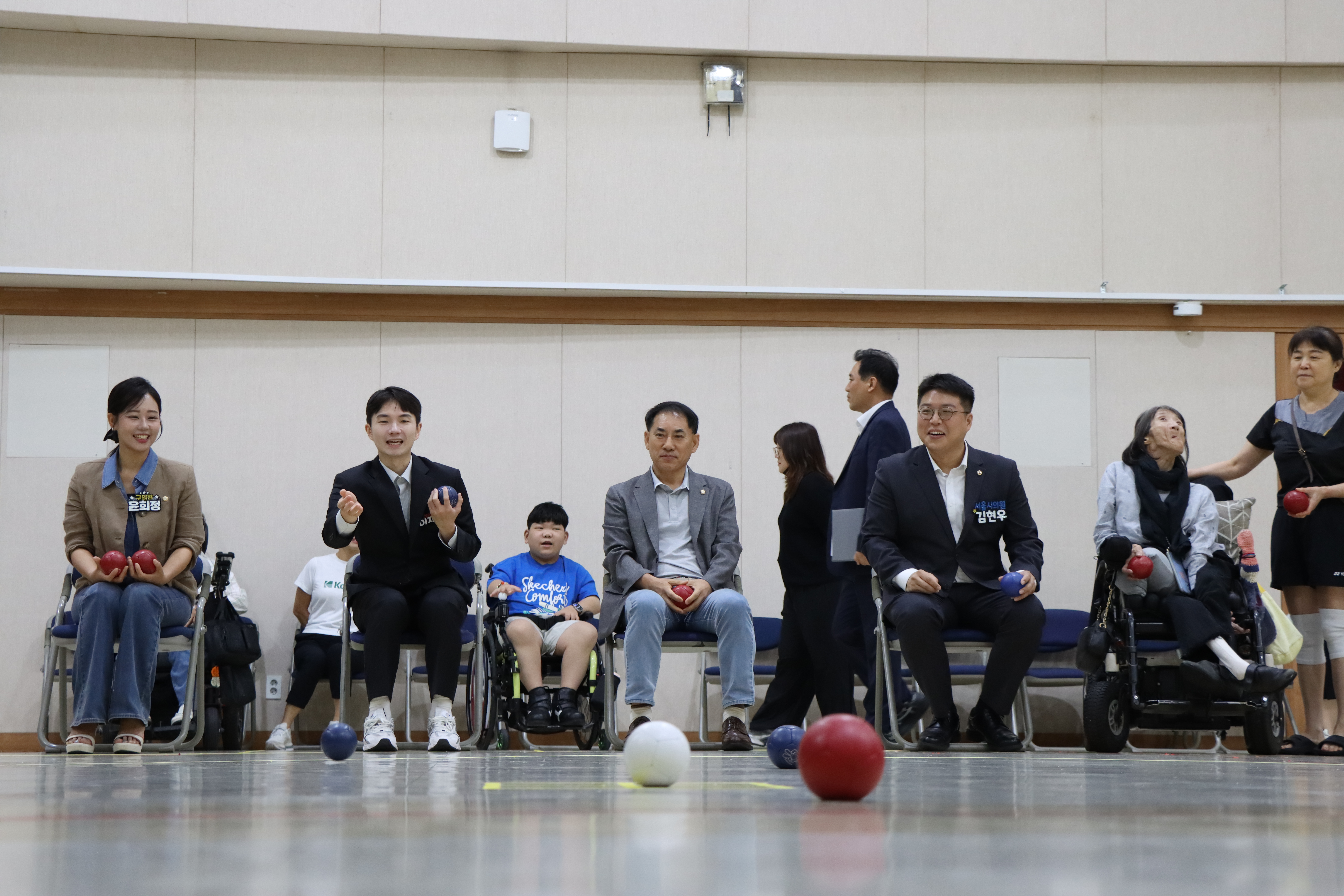 2차 시구 사진.JPG